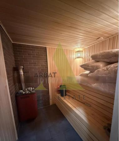 Фото Отдельный дом, 8 комн, 462м²