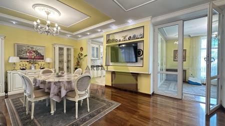 Фото Отдельный дом, 6 комн, 530.9м²