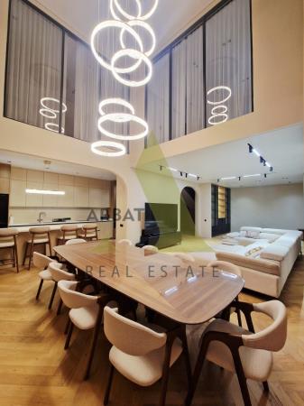 Фото Квартира, 6 комн, 288.1 м², 1/5 эт., 2024 г.п.