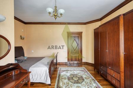 Фото Отдельный дом, 7 комн, 500м²