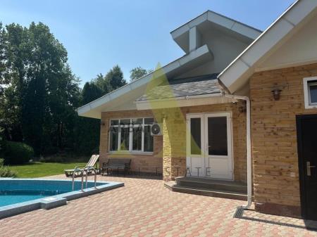 Фото Отдельный дом, 6 комн, 567м²