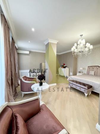 Фото Отдельный дом, 8 комн, 800м²