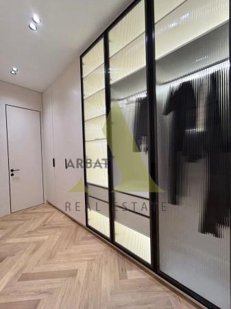 Фото Квартира, 6 комн, 288.1 м², 1/5 эт., 2024 г.п.