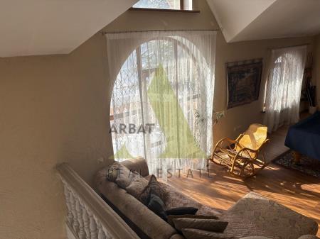 Фото Отдельный дом, 6 комн, 300м²
