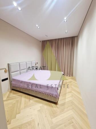 Фото Квартира, 6 комн, 288.1 м², 1/5 эт., 2024 г.п.