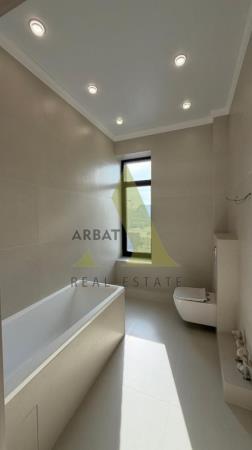 Фото Отдельный дом, 6 комн, 400м²