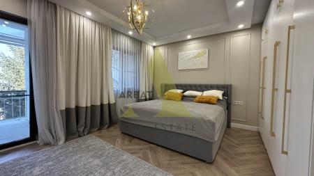 Фото Отдельный дом, 6 комн, 306м²