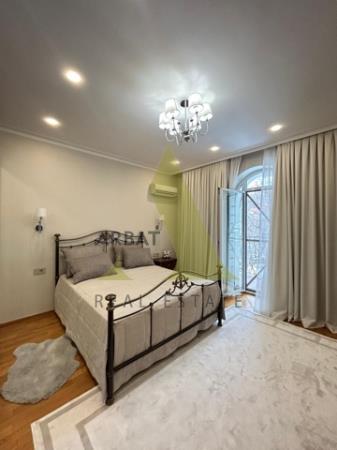 Фото Отдельный дом, 7 комн, 463м²