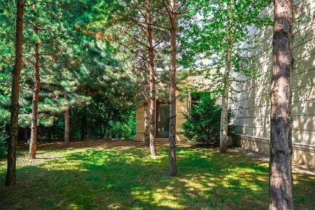 Фото Отдельный дом, 10 комн, 1300м²