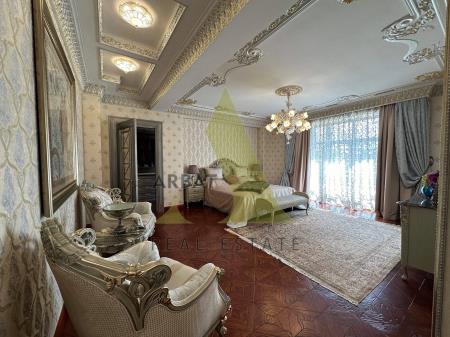 Фото Отдельный дом, 10 комн, 1500м²