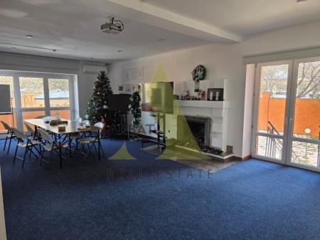 Фото Отдельный дом, 10 комн, 530м²