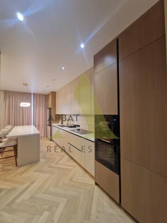 Фото Квартира, 6 комн, 288.1 м², 1/5 эт., 2024 г.п.