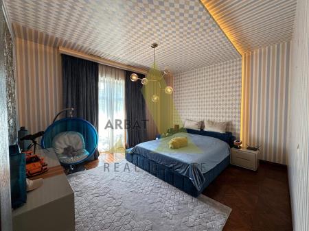 Фото Отдельный дом, 10 комн, 1500м²