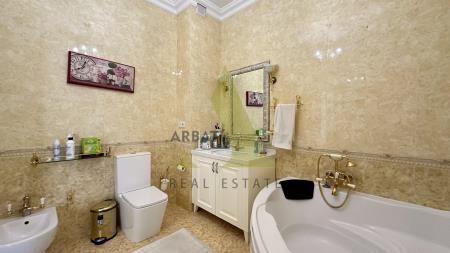Фото Отдельный дом, 6 комн, 352м²