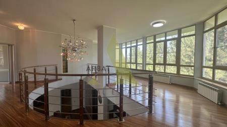 Фото Отдельный дом, 6 комн, 567м²