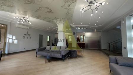 Фото Отдельный дом, 6 комн, 567м²