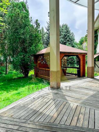 Фото Отдельный дом, 9 комн, 735м²