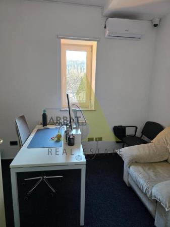 Фото Отдельный дом, 10 комн, 530м²