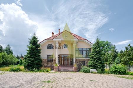 Фото Отдельный дом, 7 комн, 500м²