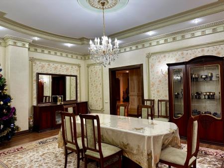 Фото Отдельный дом, 25 комн, 1674м²