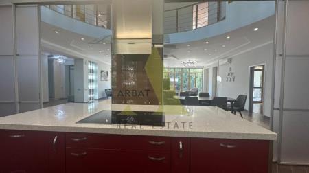 Фото Отдельный дом, 6 комн, 567м²