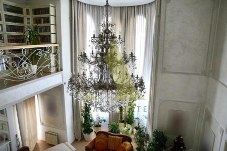 Фото Отдельный дом, 9 комн, 594м²