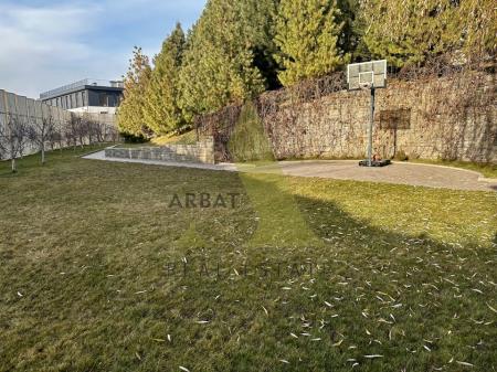 Фото Отдельный дом, 28 комн, 3000м²