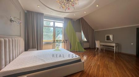 Фото Отдельный дом, 6 комн, 567м²