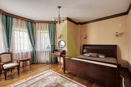 Фото Отдельный дом, 7 комн, 500м²