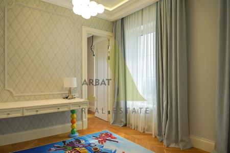 Фото Отдельный дом, 8 комн, 1000м²