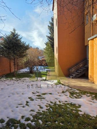 Фото Отдельный дом, 10 комн, 530м²