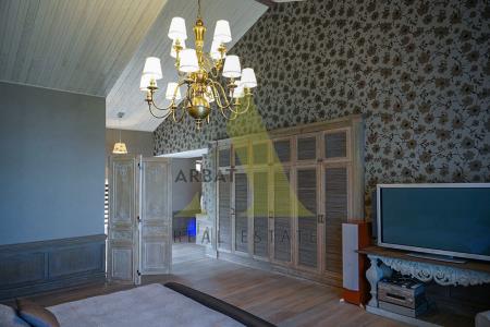 Фото Отдельный дом, 7 комн, 800м²