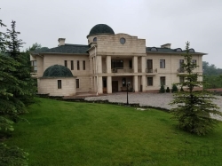 Фото Отдельный дом, 25 комн, 1674м²