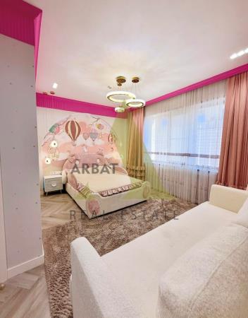 Фото Отдельный дом, 6 комн, 500м²