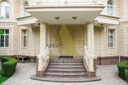 Фото Отдельный дом, 7 комн, 800м²