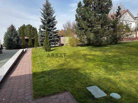 Фото Отдельный дом, 11 комн, 1200м²
