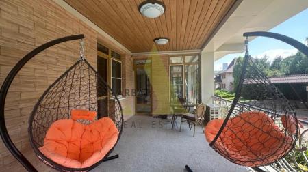 Фото Отдельный дом, 6 комн, 567м²