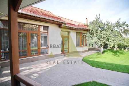 Фото Отдельный дом, 7 комн, 381м²