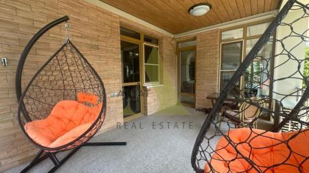 Фото Отдельный дом, 6 комн, 567м²