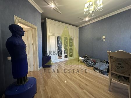Фото Отдельный дом, 8 комн, 350м²