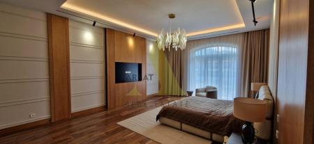 Фото Отдельный дом, 10 комн, 1125м²