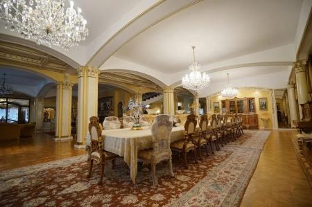 Фото Отдельный дом, 20 комн, 2000м²