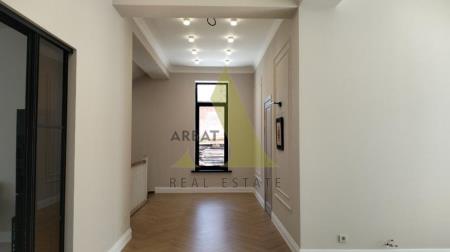 Фото Отдельный дом, 6 комн, 400м²