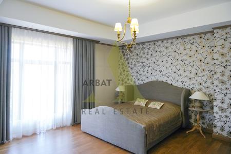 Фото Отдельный дом, 7 комн, 800м²