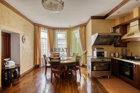 Фото Отдельный дом, 7 комн, 500м²