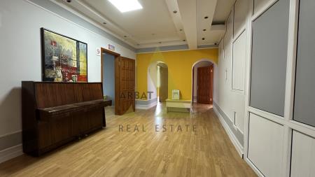 Фото Отдельный дом, 12 комн, 671.2м²