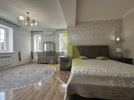 Фото Отдельный дом, 8 комн, 350м²