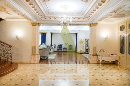 Фото Отдельный дом, 7 комн, 782м²