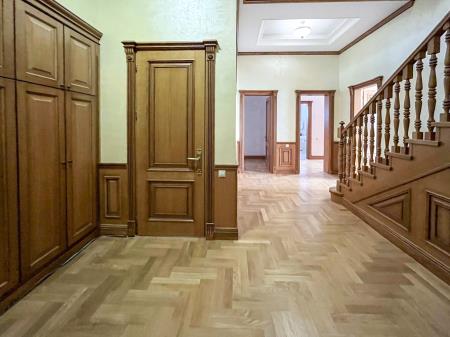 Фото Отдельный дом, 10 комн, 1000м²