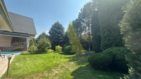 Фото Отдельный дом, 6 комн, 567м²